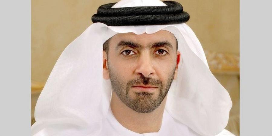 سيف بن زايد: شهداء الوطن أضاؤوا بتضحياتهم المستقبل المشرق - الخليج الان