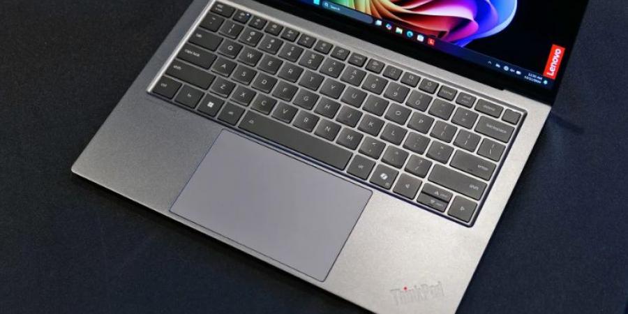 Lenovo تكشف عن جهاز ThinkPad X9 الجديد مع نقلة نوعية في التصميم الكلاسيكي الشهير #CES2025 - الخليج الان