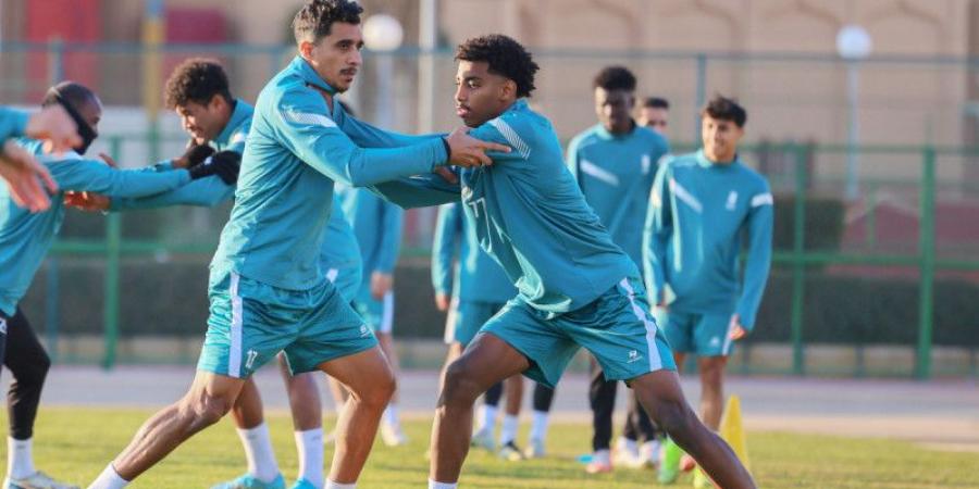 حمد يتابع تدريب العروبة ويبدأ بعد الهلال - الخليج الان