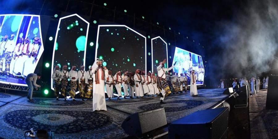 شاهد| تدشن مهرجان الأسماك الأول بمركز القحمة في عسير - الخليج الان