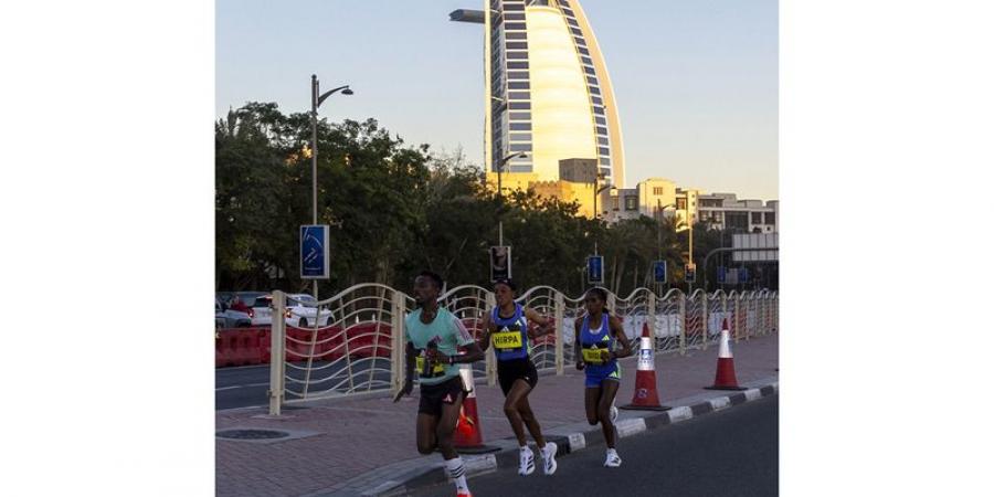 الكمالي: زيادة الجوائز المالية لماراثون دبي 2026 - الخليج الان