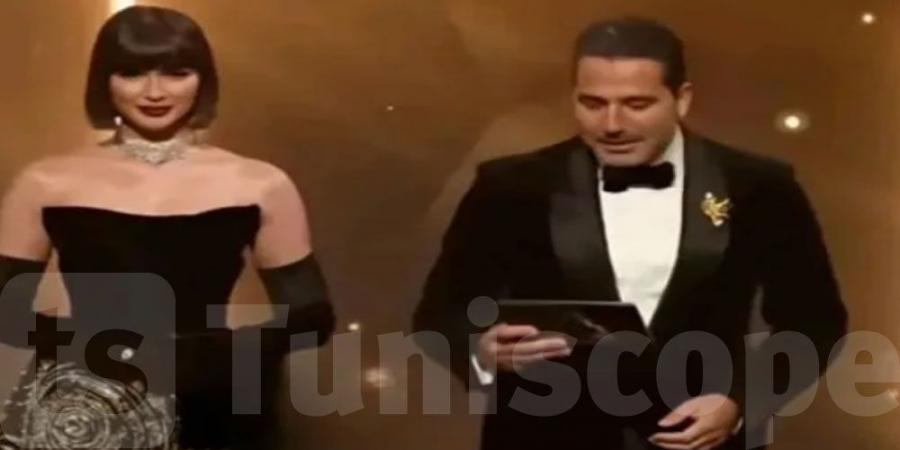 بالفيديو: التونسية عزة سليمان تقدم حفل توزيع جوائز JoyAwards بالسعودية - الخليج الان