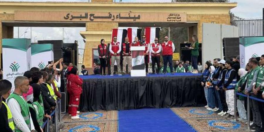 احتشاد أهالي بورسعيد لتأييد موقف الرئيس السيسي ضد تهجير الفلسطينيين: كلنا معك - الخليج الان