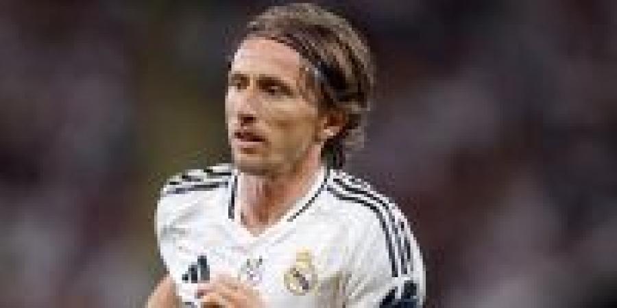 مودريتش يحدد موقفه من خوض تجربة جديدة خارج ريال مدريد - الخليج الان