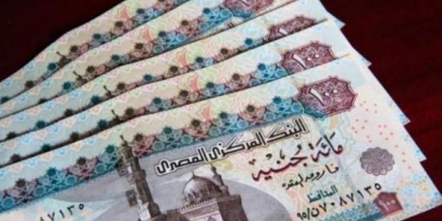 انخفاض ملحوظ في سعر الجنيه المصري أمام الدولار - الخليج الان