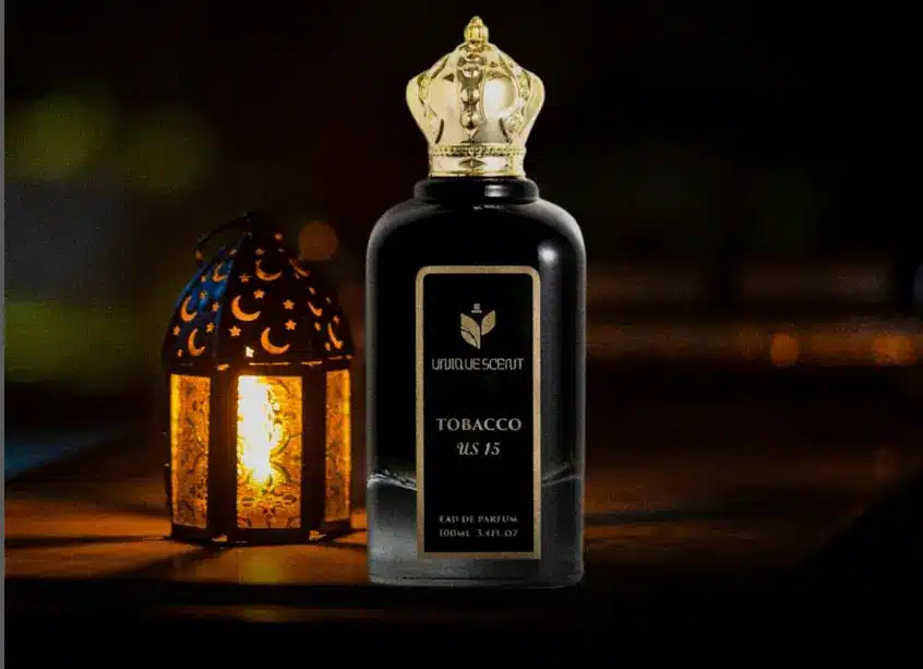 أفضل 15 عطر رجالي الأكثر مبيعًا هذا العام – دليلك لاختيار العطر المثالي