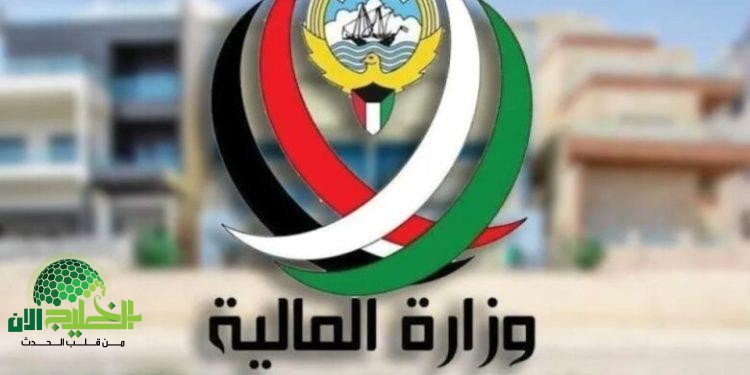 أعلى الرواتب في الكويت 2025.. دليل شامل للقطاعين العام والخاص