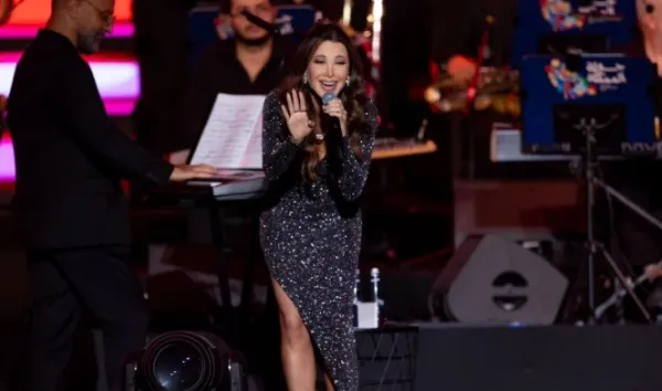 نانسي عجرم وفريق واما يشعلان أجواء المتحف المصري الكبير بحفل غنائي استثنائي