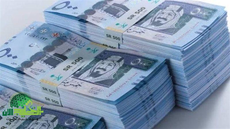 تحديثات سوق الصرف.. الريال السعودي يشهد تقلبات طفيفة في 2025
