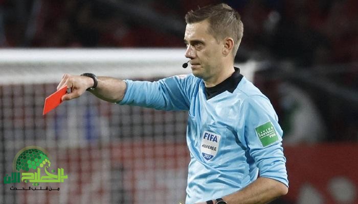 خبير تحكيمي يشرح بالتفصيل.. كيف أدار حكم الأهلي والهلال المباراة ببراعة في آسيا؟